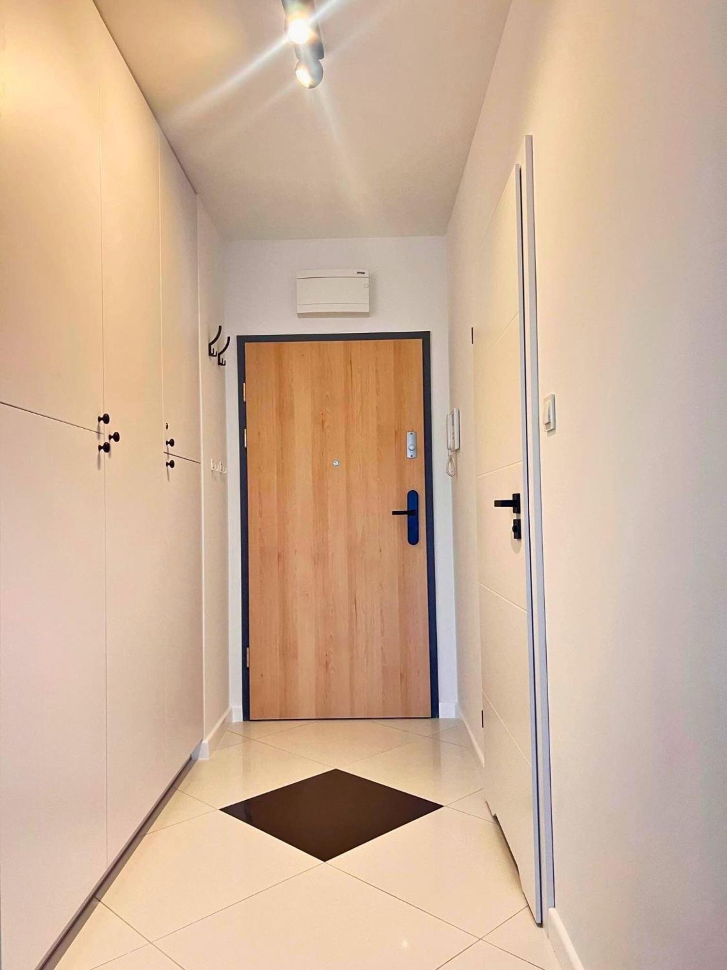 Apartament Purple Poznan Luaran gambar